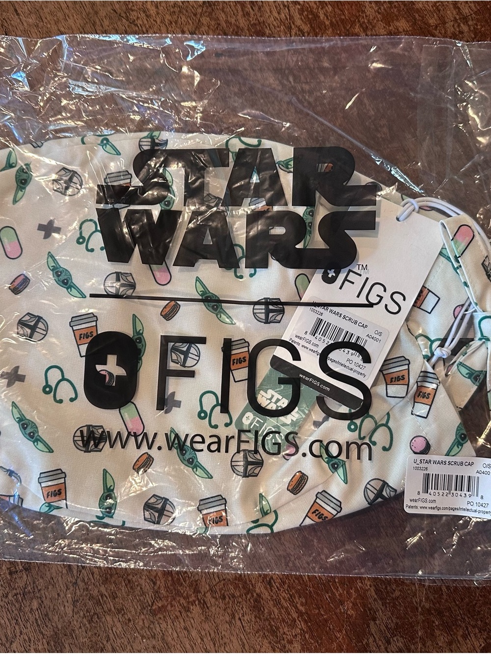Star Wars x Figs Grogu Snack Scrub Cap Medical Scrub Cap Cream Mandalorian - Picture 4 of 5